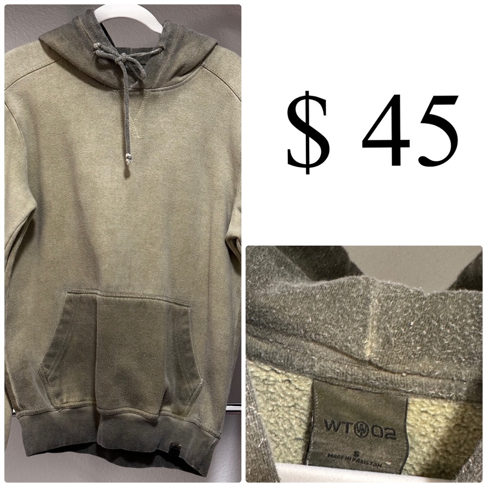 WT02 Hoodie